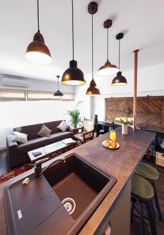 Bohemian Old Town Boutique Apartment بوخارست المظهر الخارجي الصورة